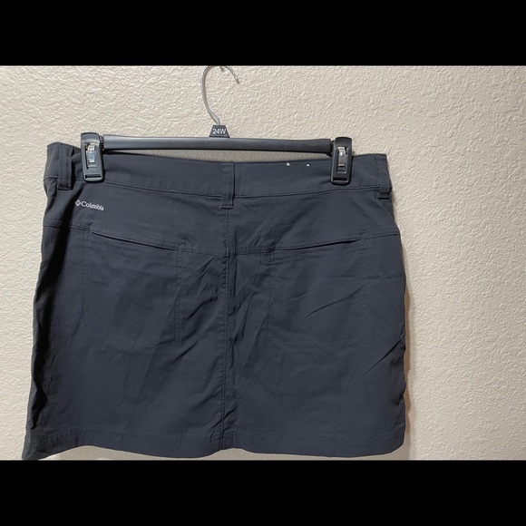 Columbia anytime skirt  gently used. - Picture 2 of 5